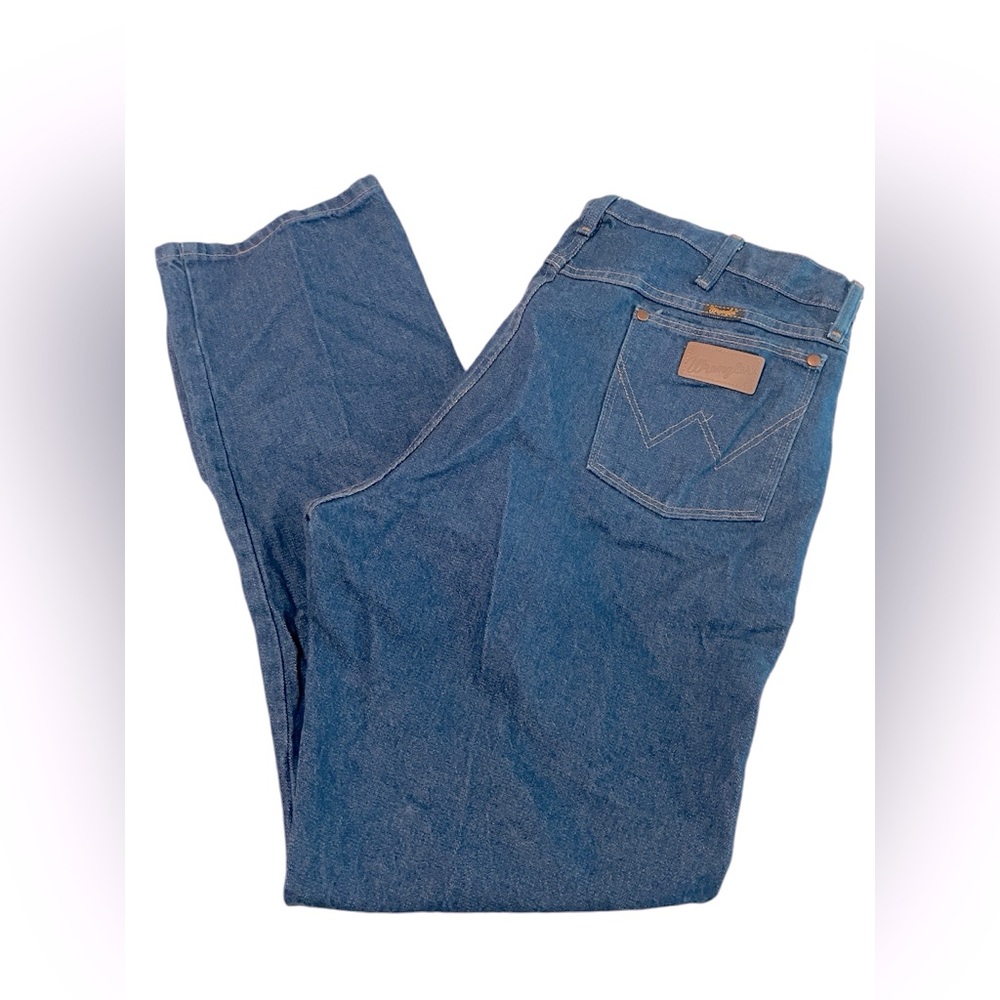 Wrangler Men’s Denim Blue Jeans.